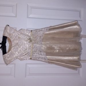 Jona Michelle Champagne Gold size 8 Dress